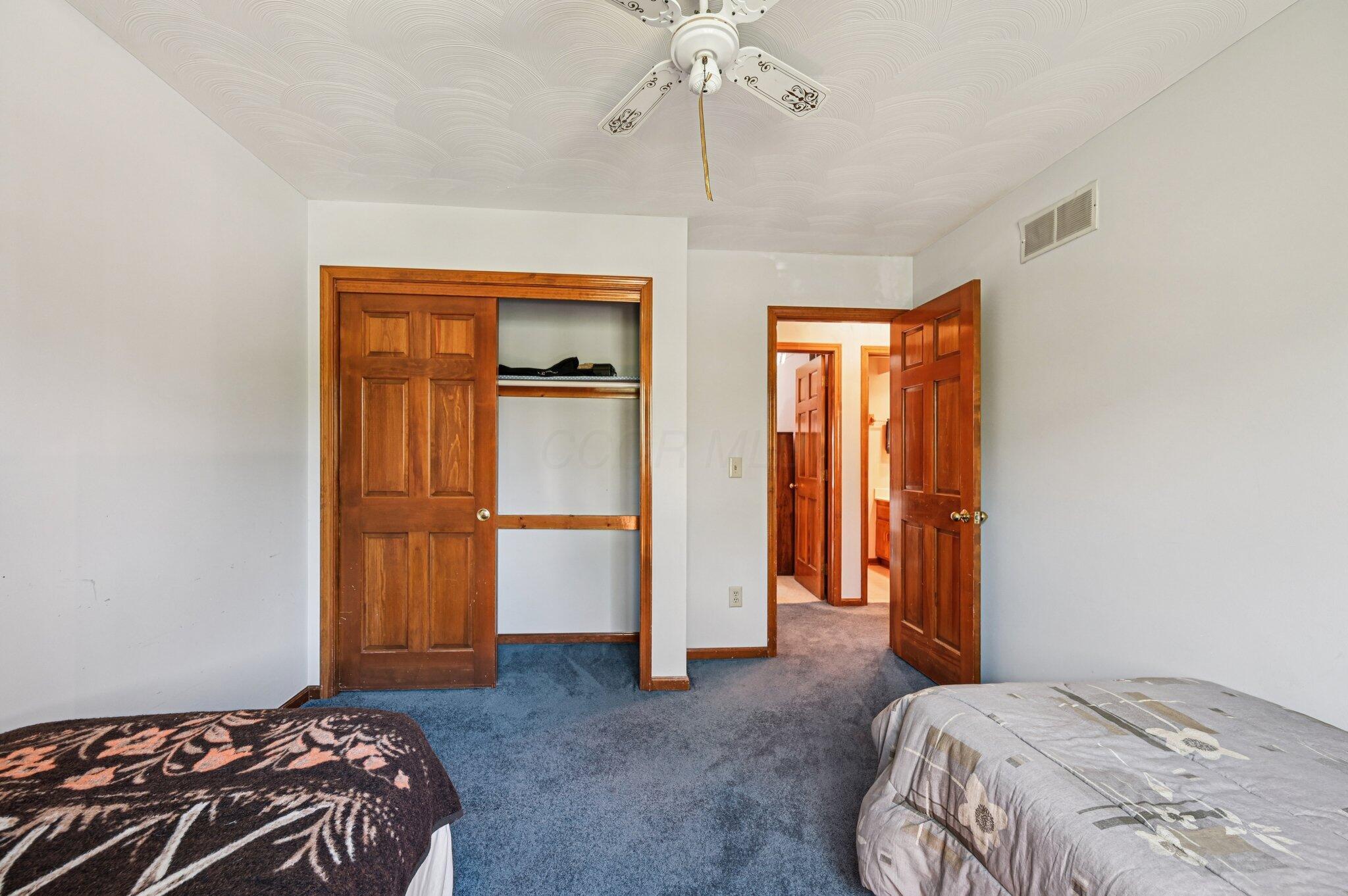 399 Fallriver Drive, Reynoldsburg, Ohio image 32