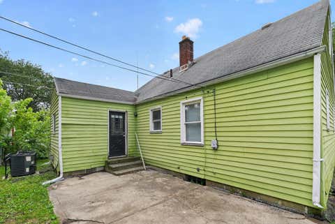 Photo of 584 S Ashburton Road, Columbus, OH 43213 (MLS # 226028402)