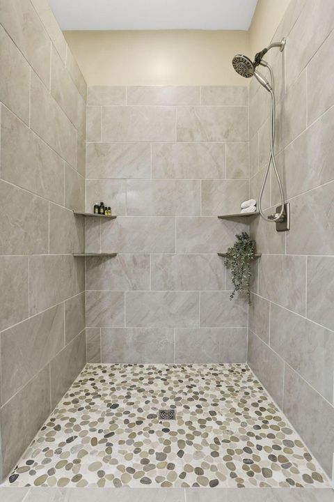 Tiny photo for 20029 Sowers Road, Laurelville, OH 43135 (MLS # 226002560)