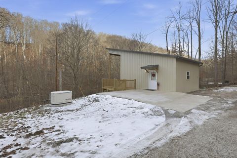 Tiny photo for 20029 Sowers Road, Laurelville, OH 43135 (MLS # 226002560)