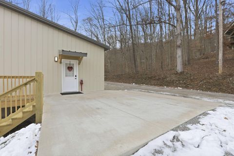 Tiny photo for 20029 Sowers Road, Laurelville, OH 43135 (MLS # 226002560)