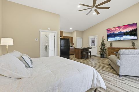 Tiny photo for 20029 Sowers Road, Laurelville, OH 43135 (MLS # 226002560)