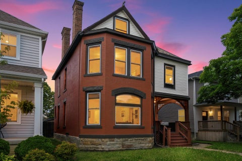 Photo of 811 Oakwood Avenue, Columbus, OH 43206 (MLS # 226024410)
