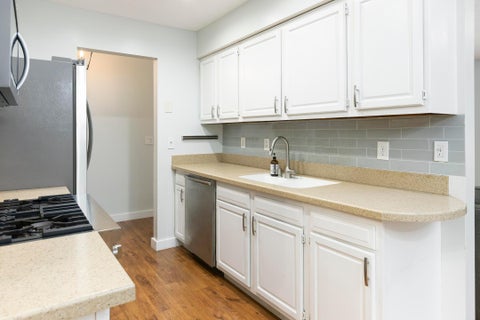 Tiny photo for 6290 Harlem Road, New Albany, OH 43054 (MLS # 226031750)