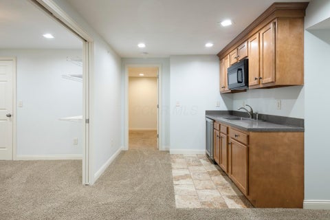 Tiny photo for 6290 Harlem Road, New Albany, OH 43054 (MLS # 226031750)