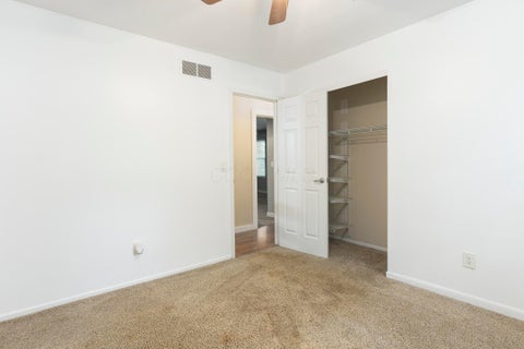 Tiny photo for 6290 Harlem Road, New Albany, OH 43054 (MLS # 226031750)