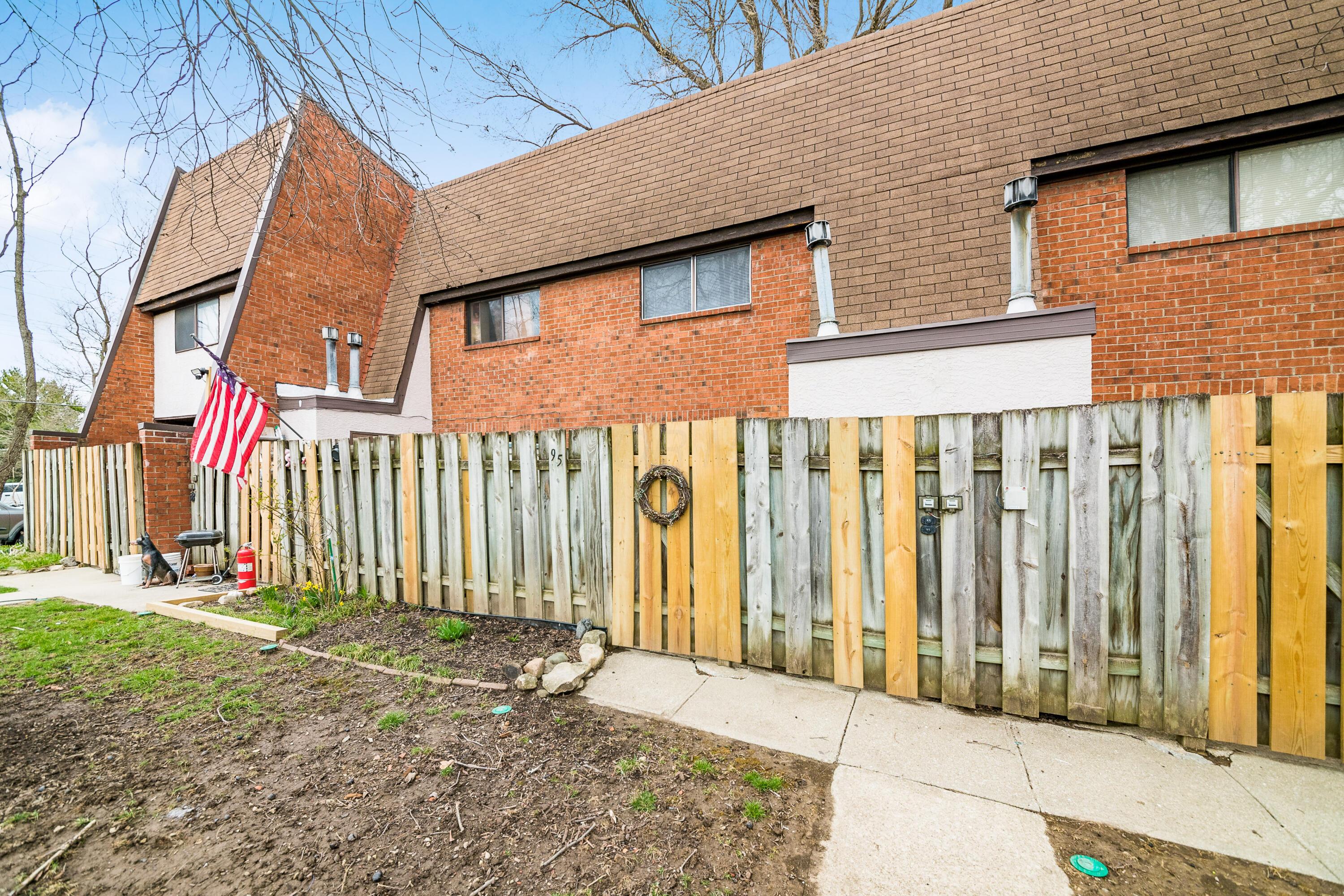 95 Lancelot Lane, Westerville, Ohio image 18