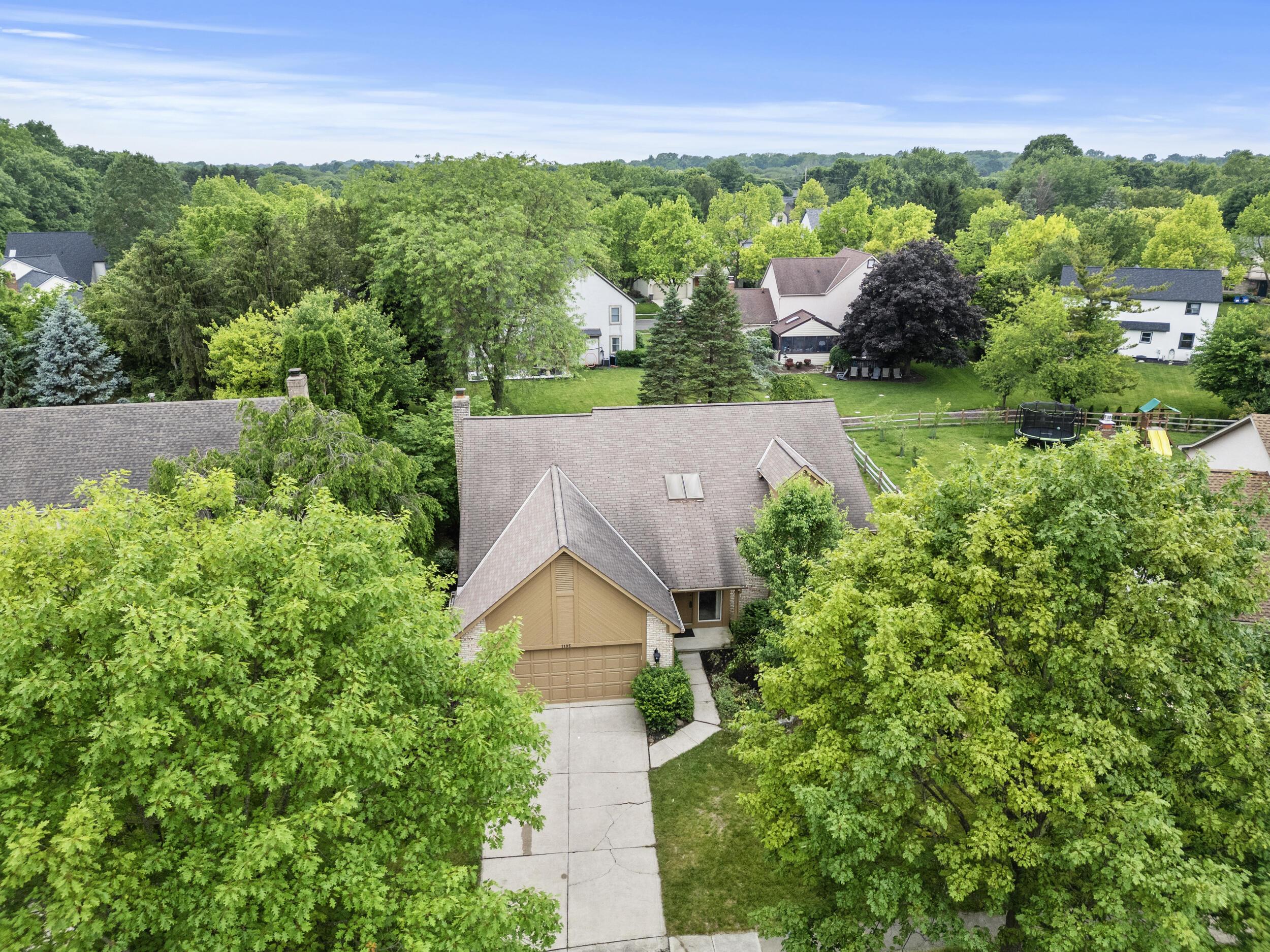 7195 Dominick Court, Dublin, Ohio image 43