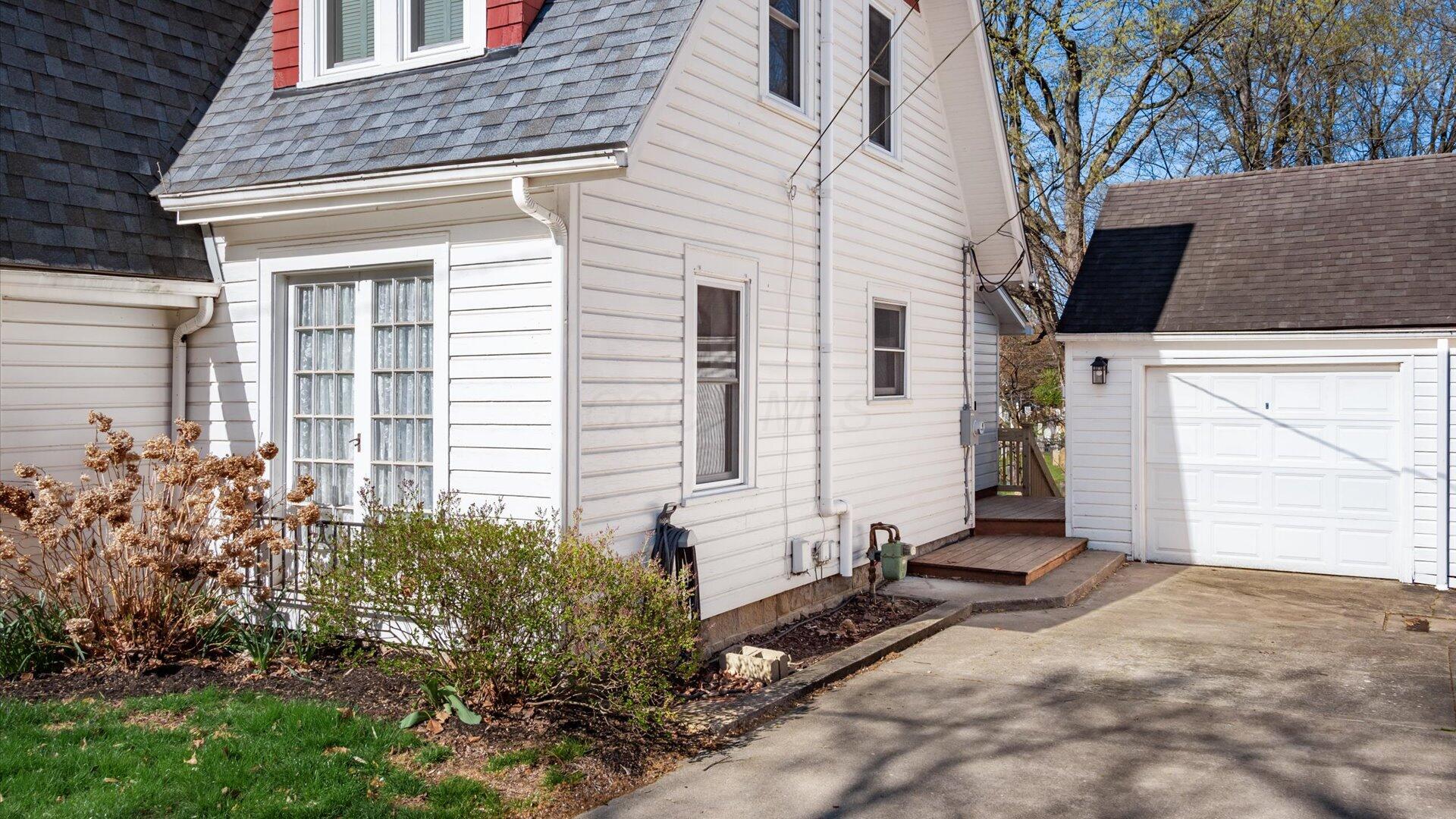 231 S Prospect Street, Granville, Ohio image 35