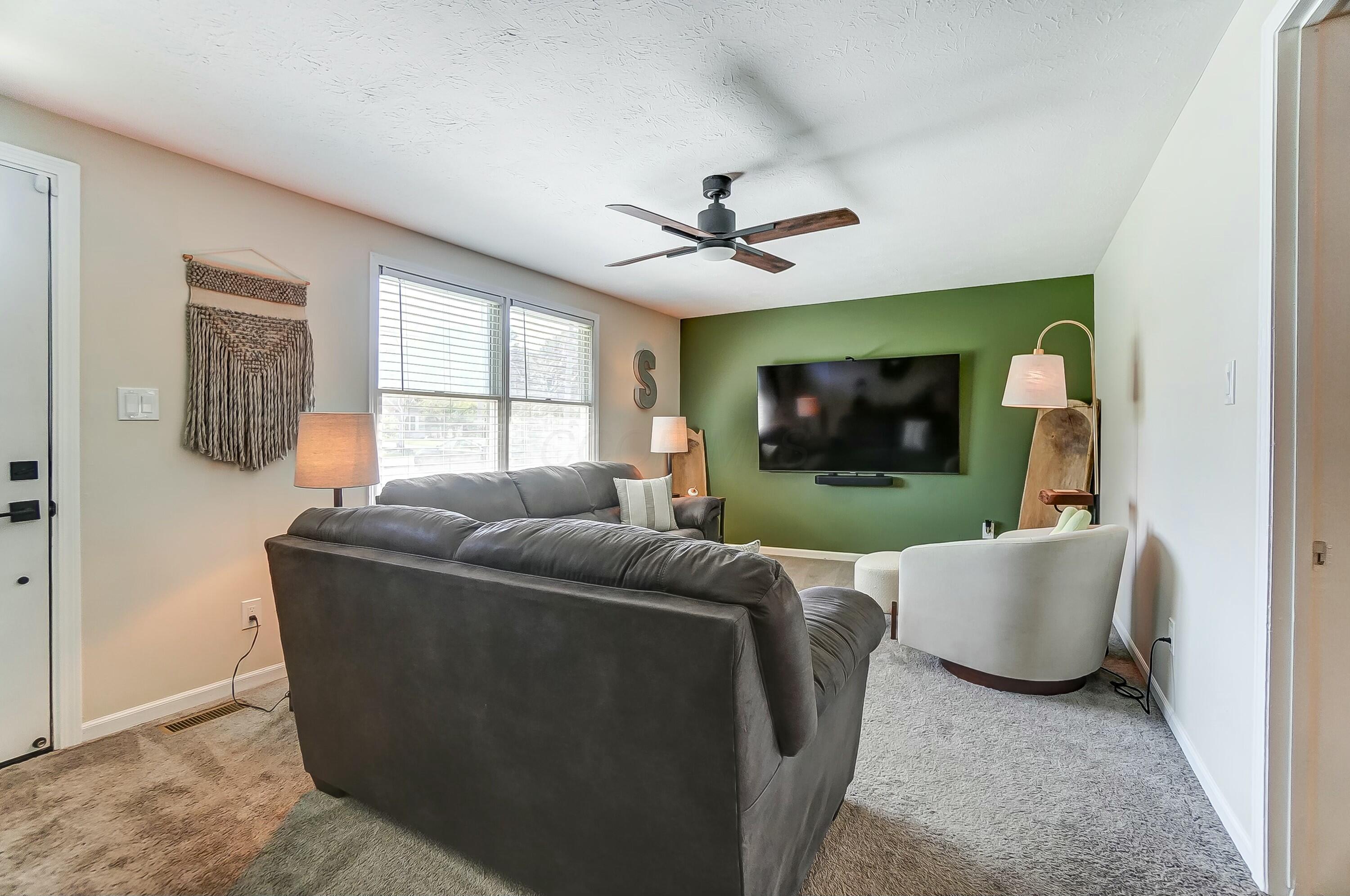 1655 Titus Road, Springfield, Ohio image 9