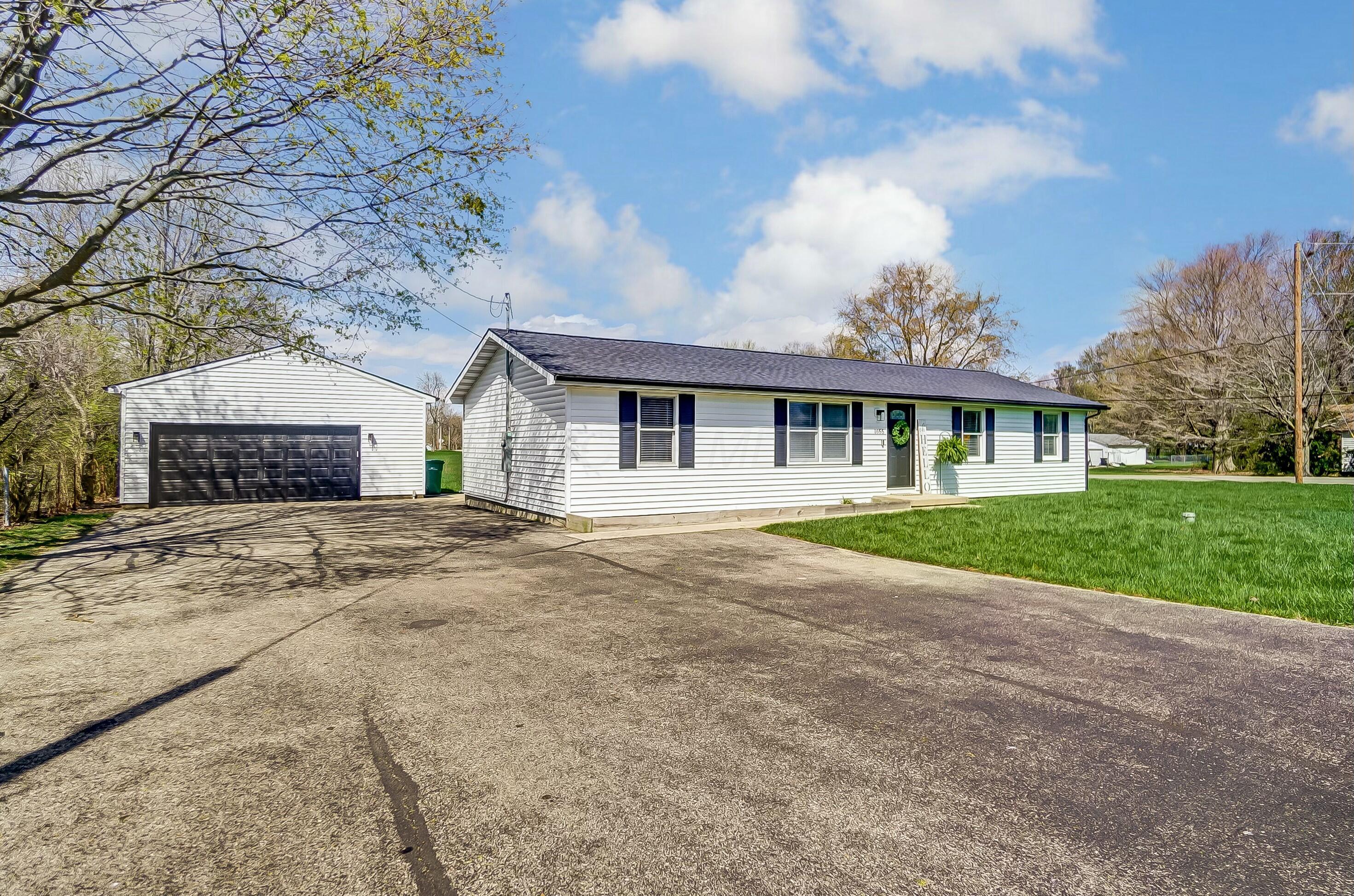 1655 Titus Road, Springfield, Ohio image 4