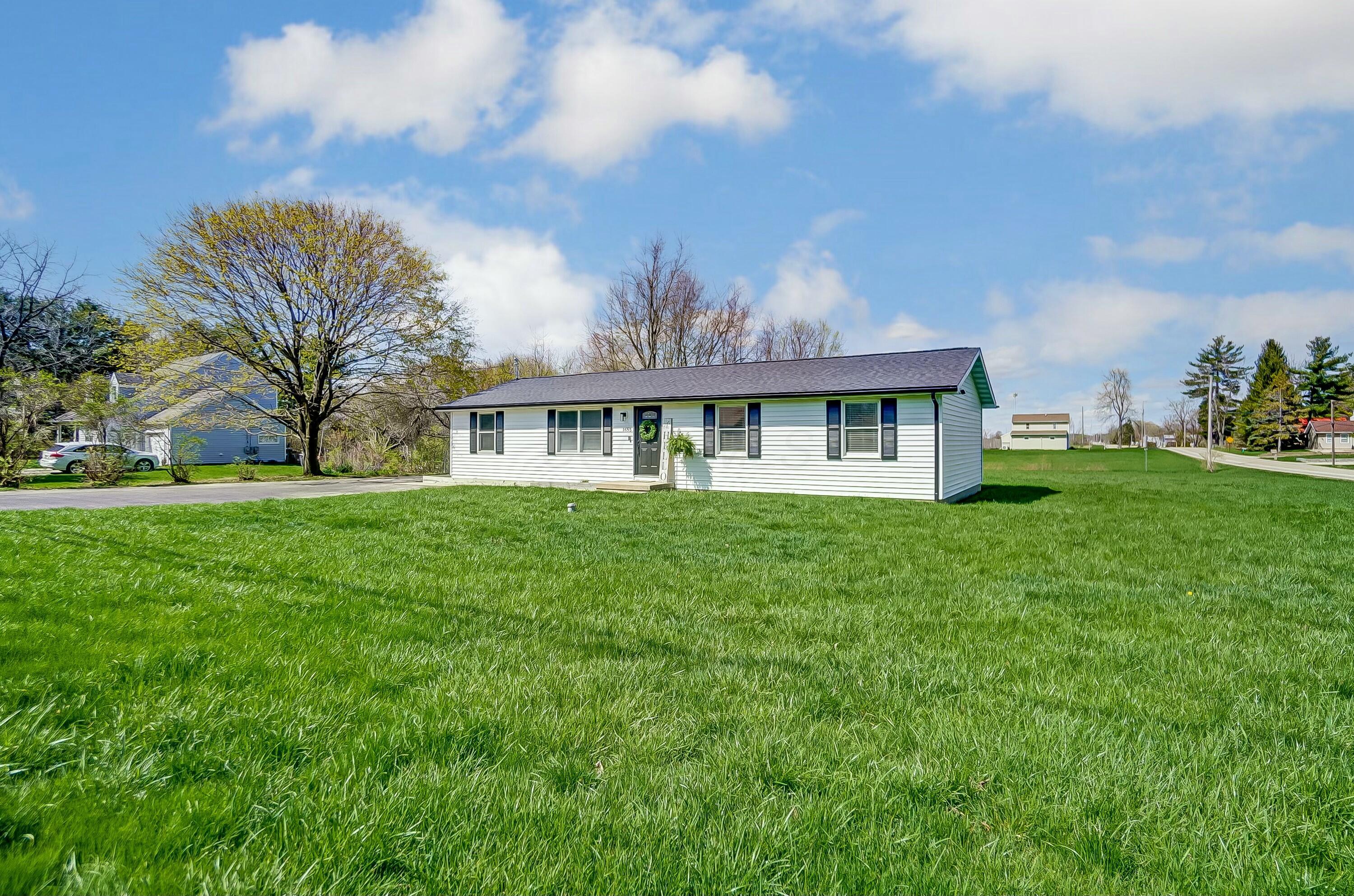 1655 Titus Road, Springfield, Ohio image 2