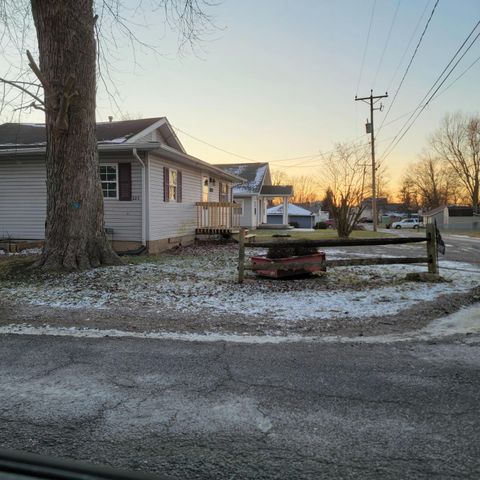 Photo of 225 East Street, Buckeye Lake, OH 43008 (MLS # 226002184)