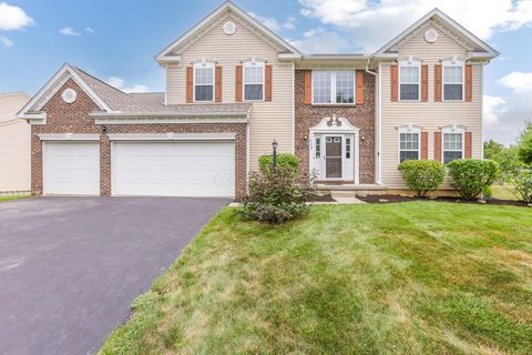 Photo of 117 Deer Path Court, Pataskala, OH 43062 (MLS # 225031904)