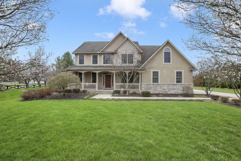 Photo of 6068 Streamside Drive, Galena, OH 43021 (MLS # 226001399)