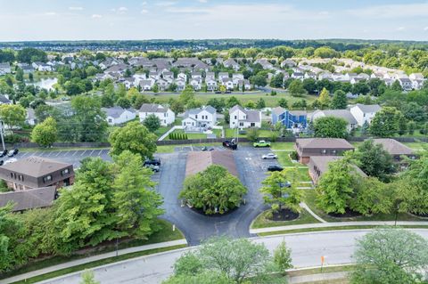 Photo of 2 Rock Creek Drive, Delaware, OH 43015 (MLS # 225042044)