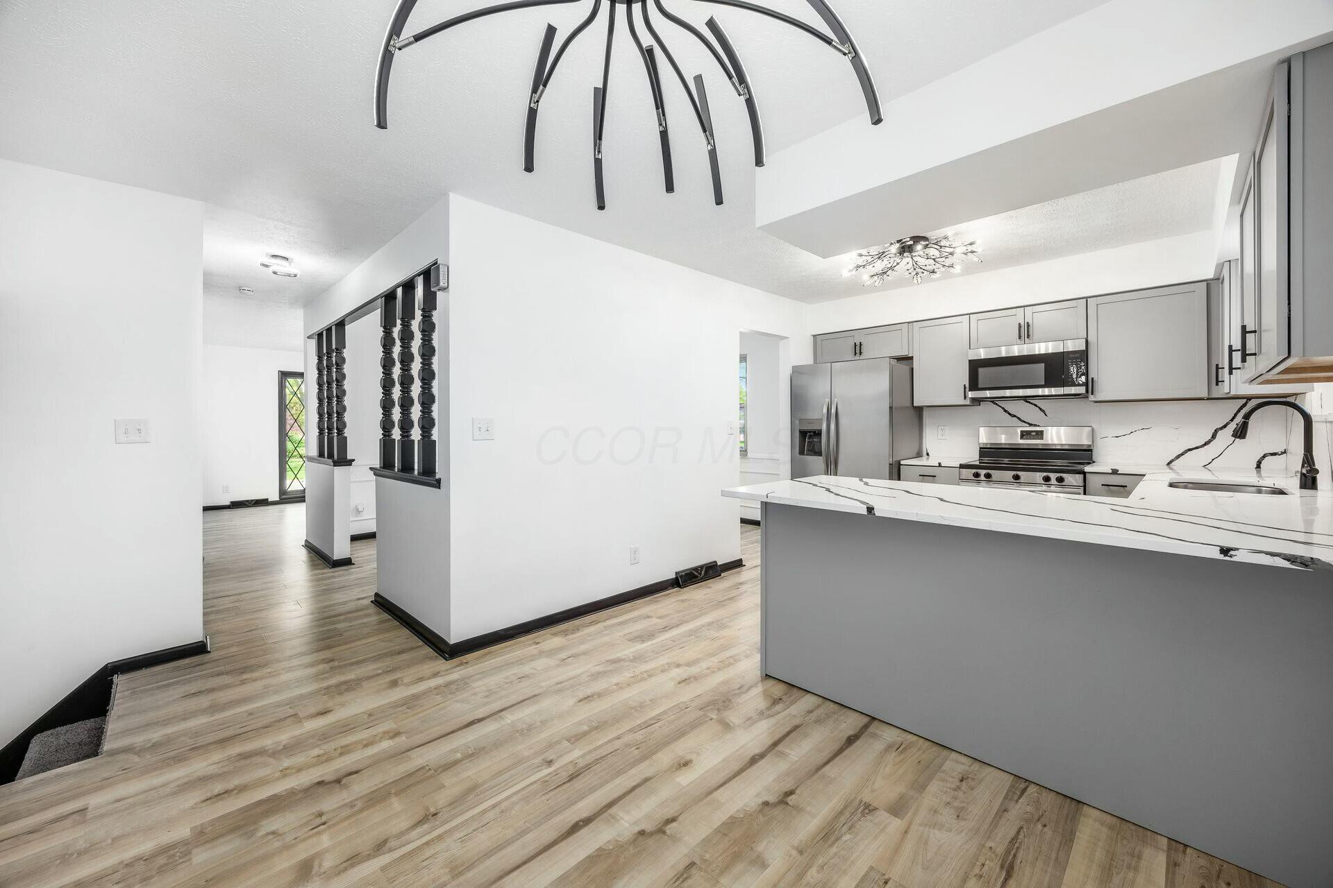 1619 Valley Crest Drive, Columbus, Ohio image 20