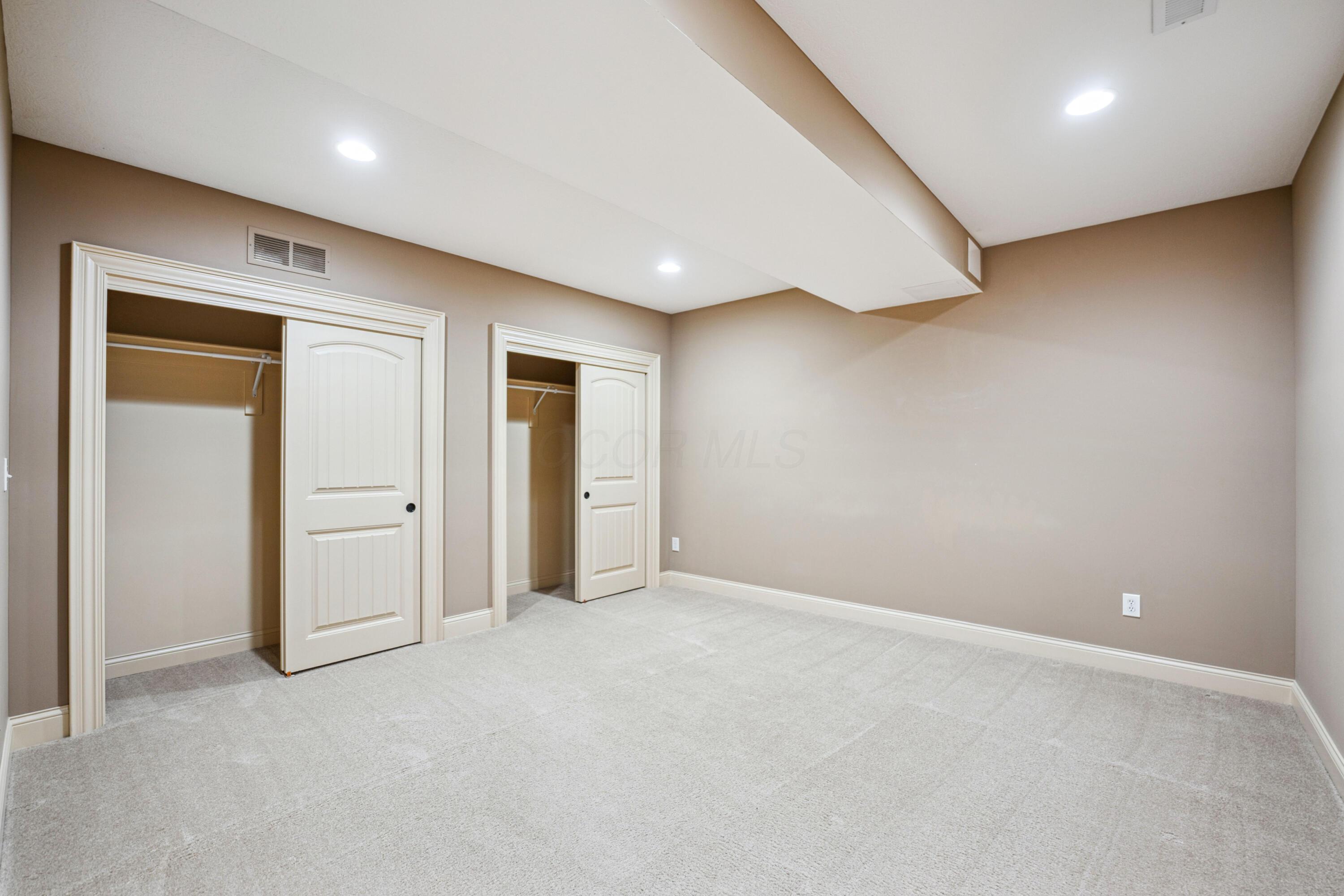 6536 Wesley Way, Westerville, Ohio image 28