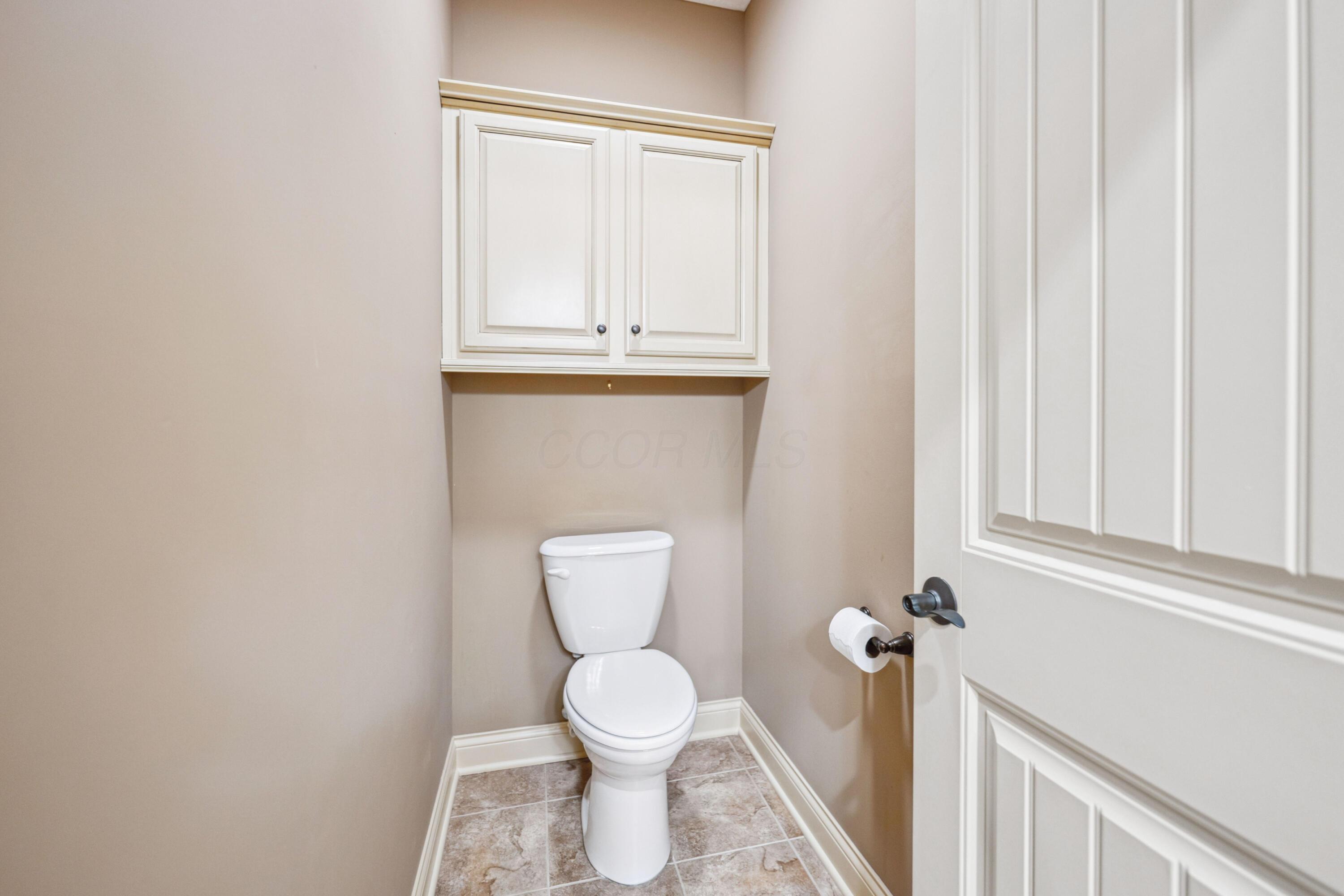 6536 Wesley Way, Westerville, Ohio image 23