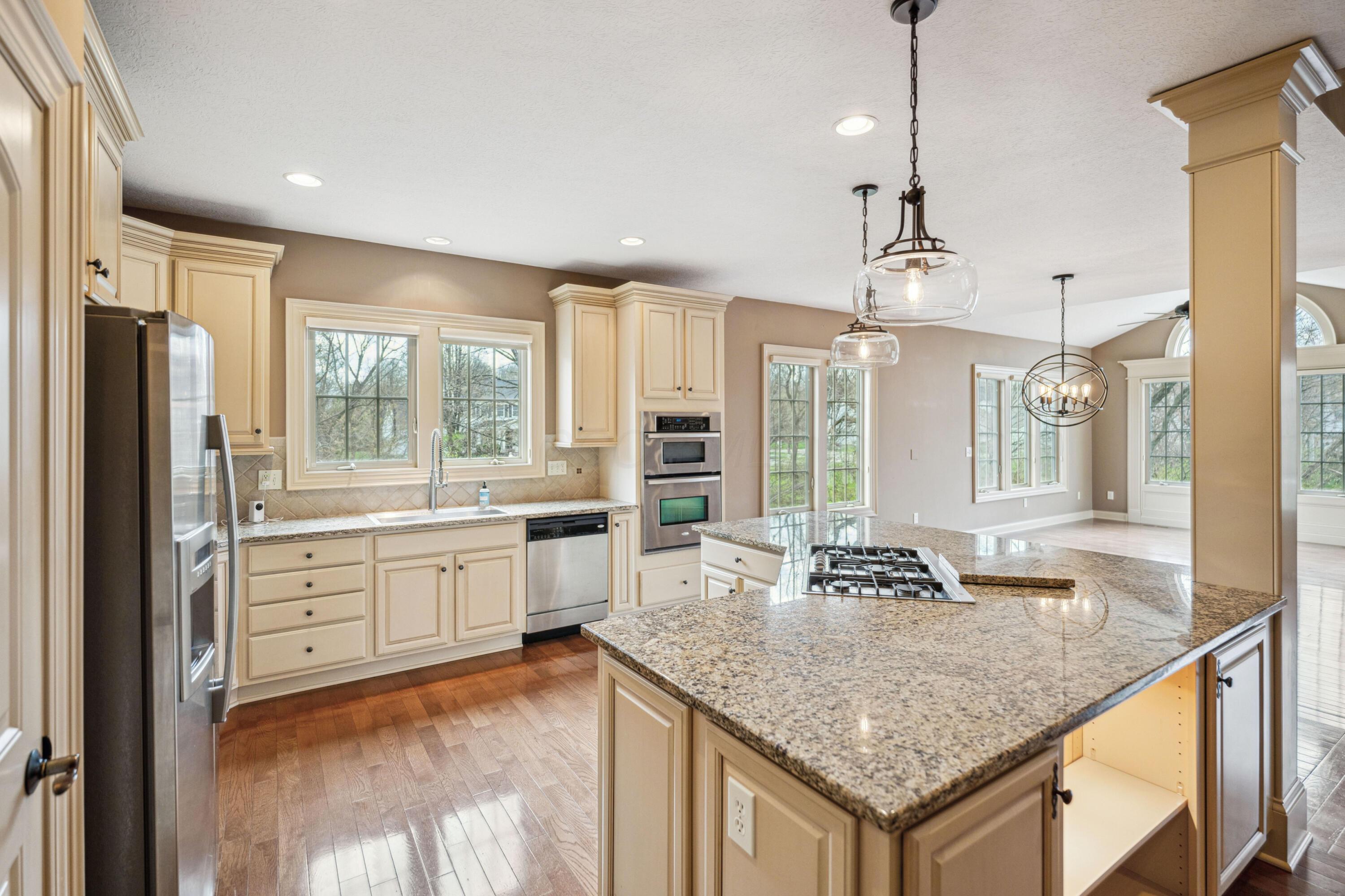 6536 Wesley Way, Westerville, Ohio image 15