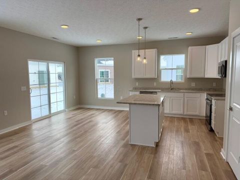 Tiny photo for 69 Wellesley Drive, Delaware, OH 43015 (MLS # 225045062)