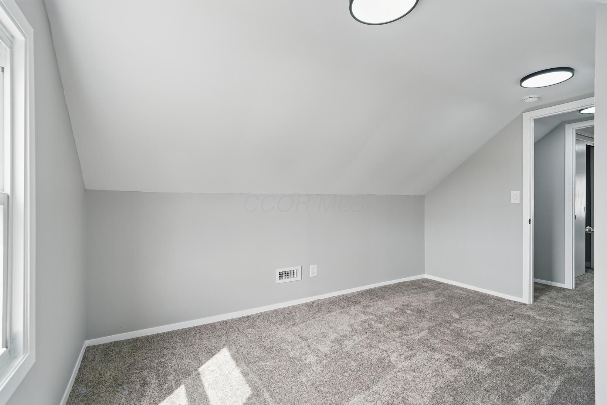 910 W 1st Street, Springfield, Ohio image 19
