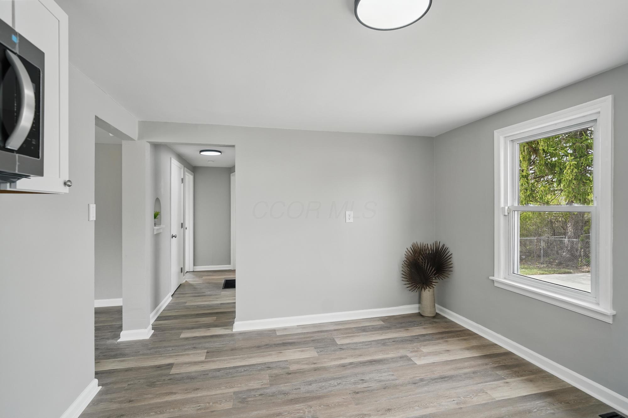910 W 1st Street, Springfield, Ohio image 10