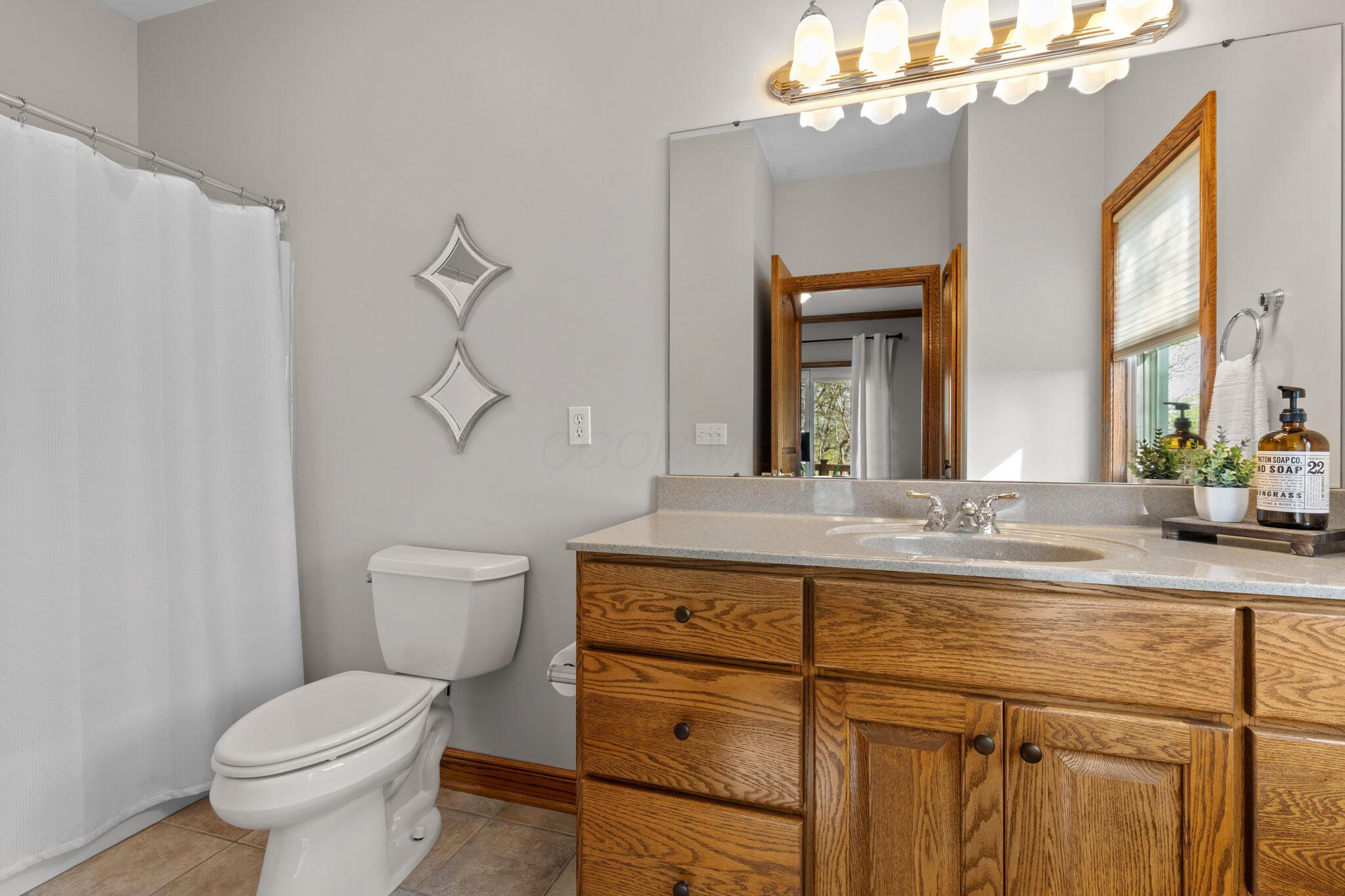 362 Bryn Du Drive, Granville, Ohio image 18