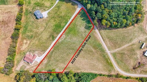 Photo of 3629 Country Club Road SW, Lancaster, OH 43130 (MLS # 225036347) Photo of 3629 Country Club Road SW, Lancaster, OH 43130 (MLS # 225036347)