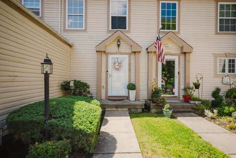 Photo of 970 Sara Court, Pataskala, OH 43062 (MLS # 226027861)
