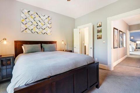 Tiny photo for 1039 Hunter Avenue, Columbus, OH 43201 (MLS # 225037567)