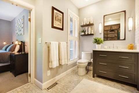 Tiny photo for 1039 Hunter Avenue, Columbus, OH 43201 (MLS # 225037567)