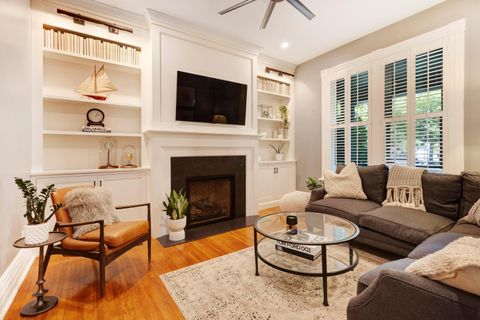 Tiny photo for 1039 Hunter Avenue, Columbus, OH 43201 (MLS # 225037567)
