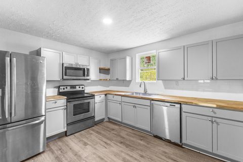 Tiny photo for 839 Bennett Street, Marion, OH 43302 (MLS # 226014717)
