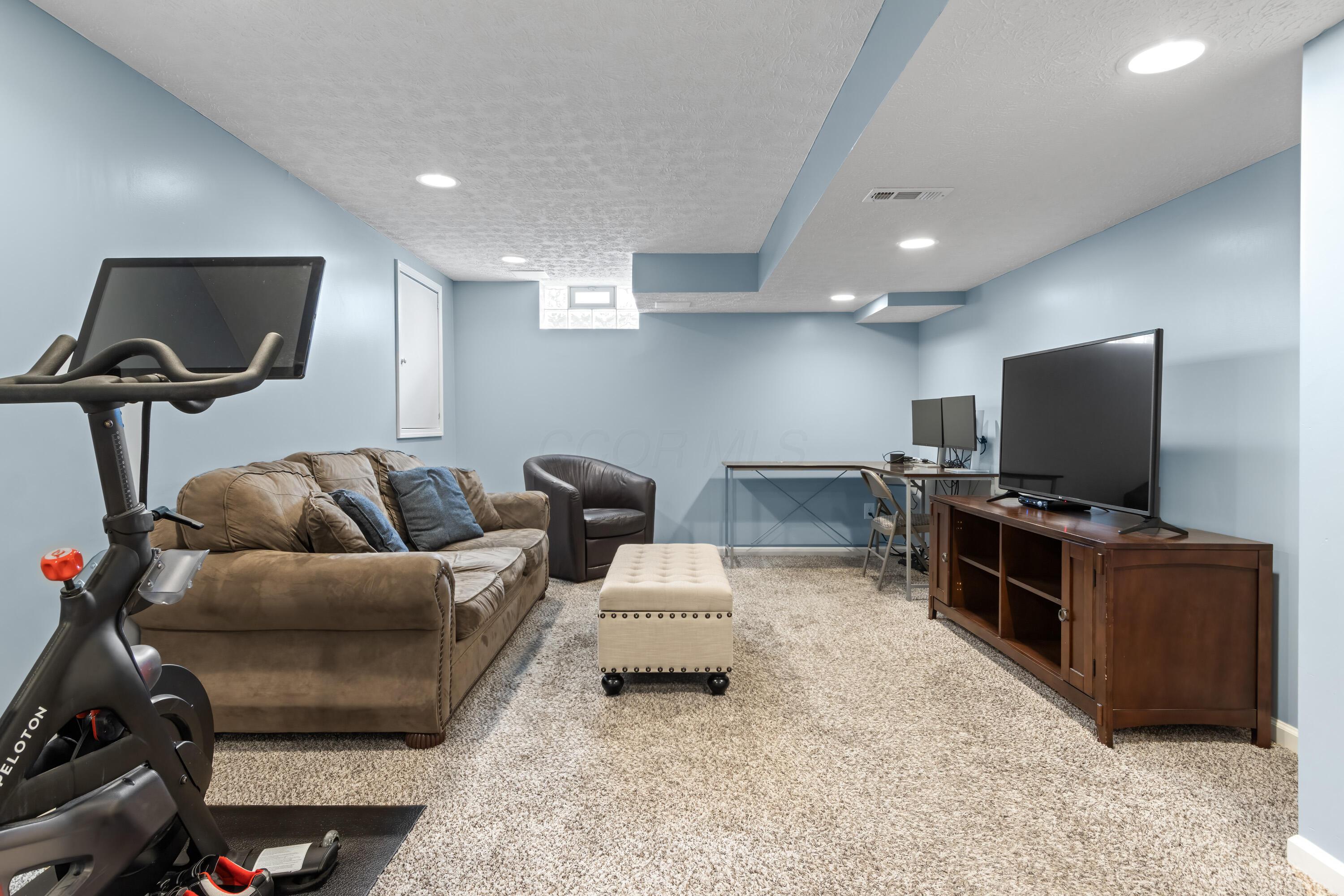 2900 Jamestown Drive, Powell, Ohio image 27
