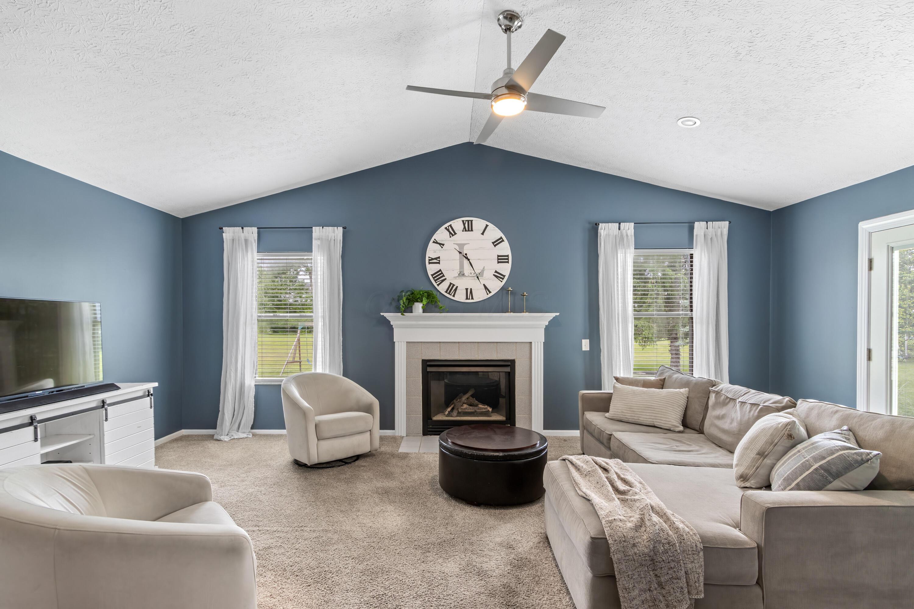 2900 Jamestown Drive, Powell, Ohio image 13
