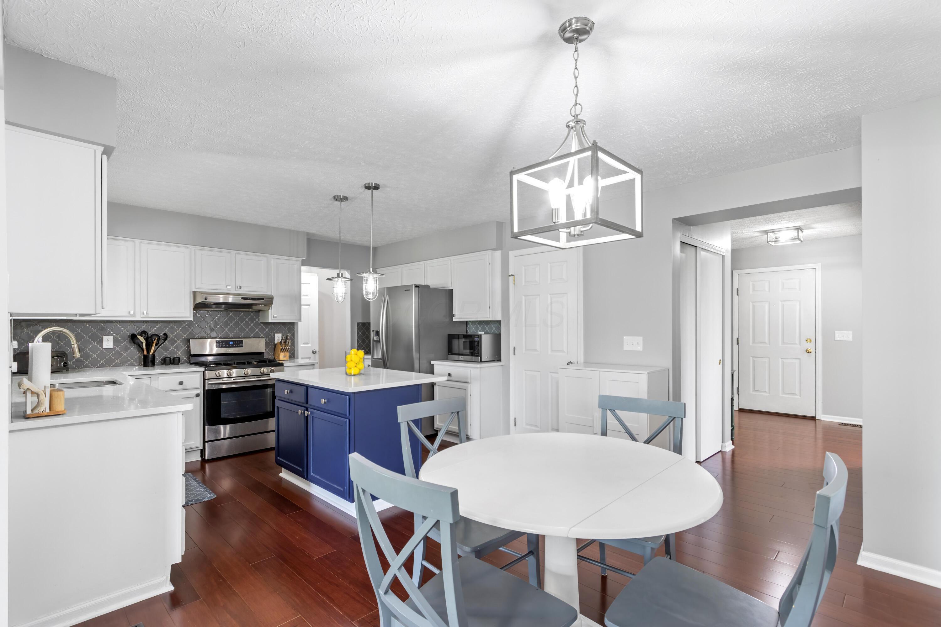 2900 Jamestown Drive, Powell, Ohio image 12
