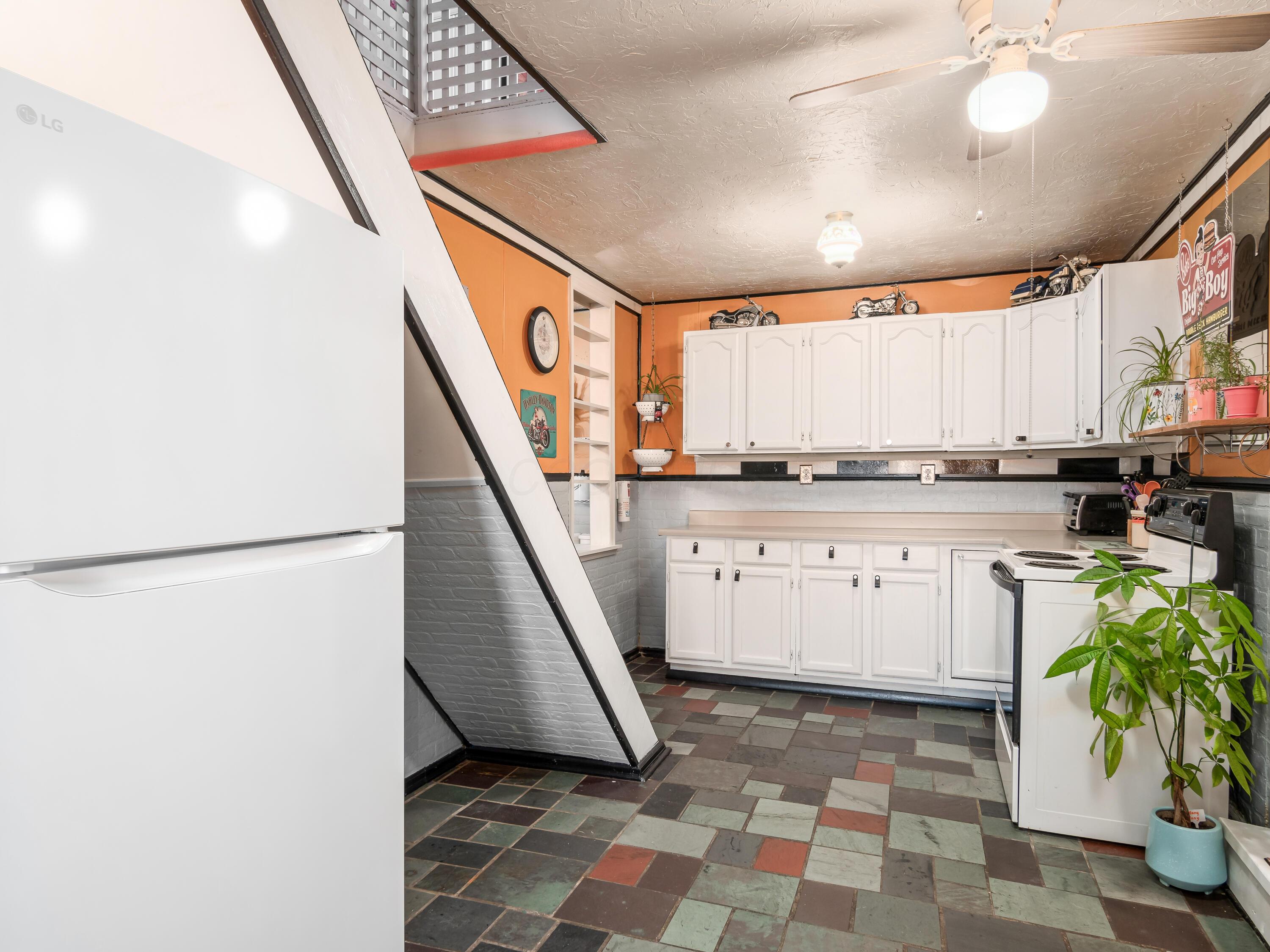 18300 Paige Road, Mount Vernon, Ohio image 16
