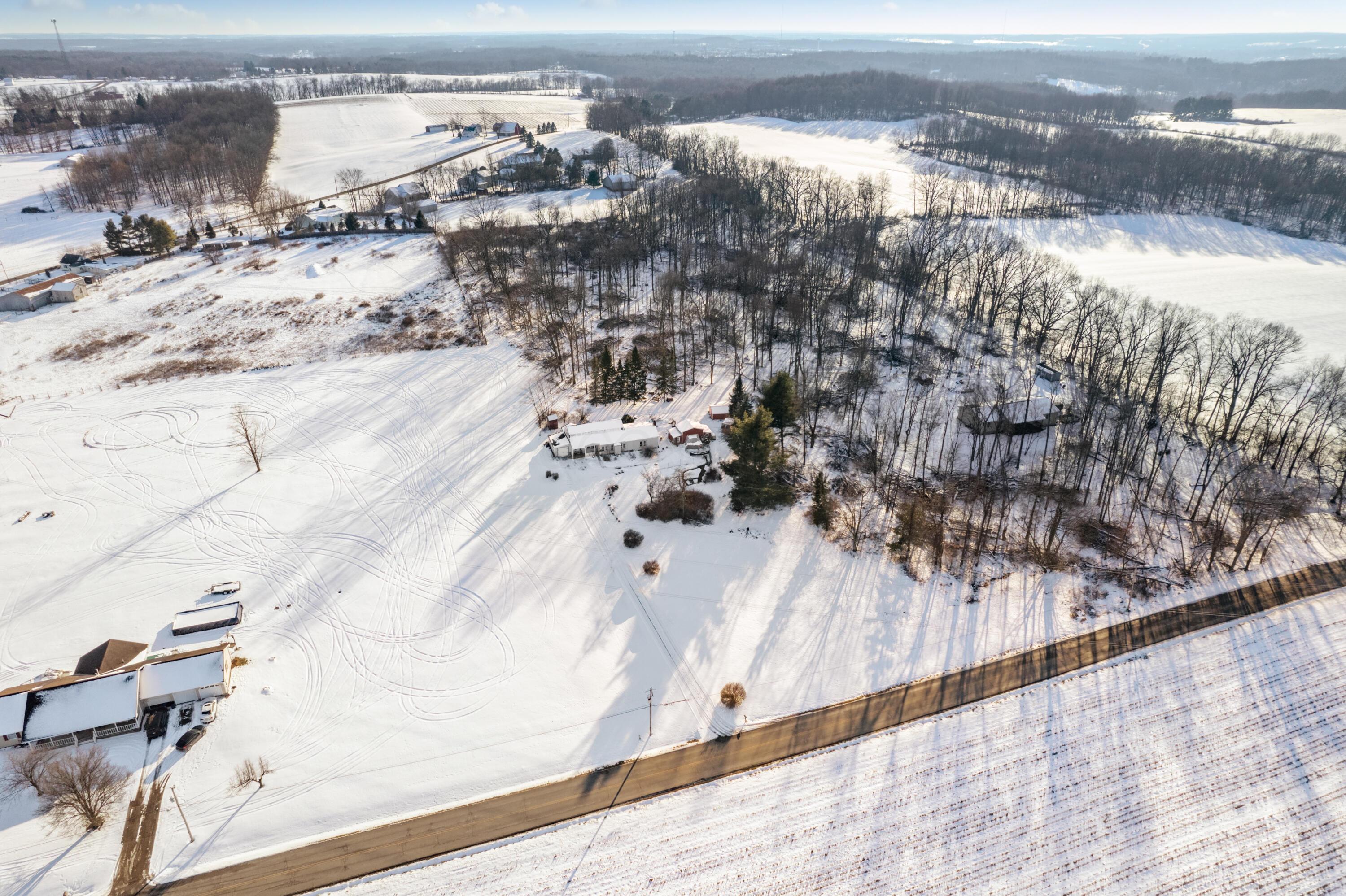 18300 Paige Road, Mount Vernon, Ohio image 39