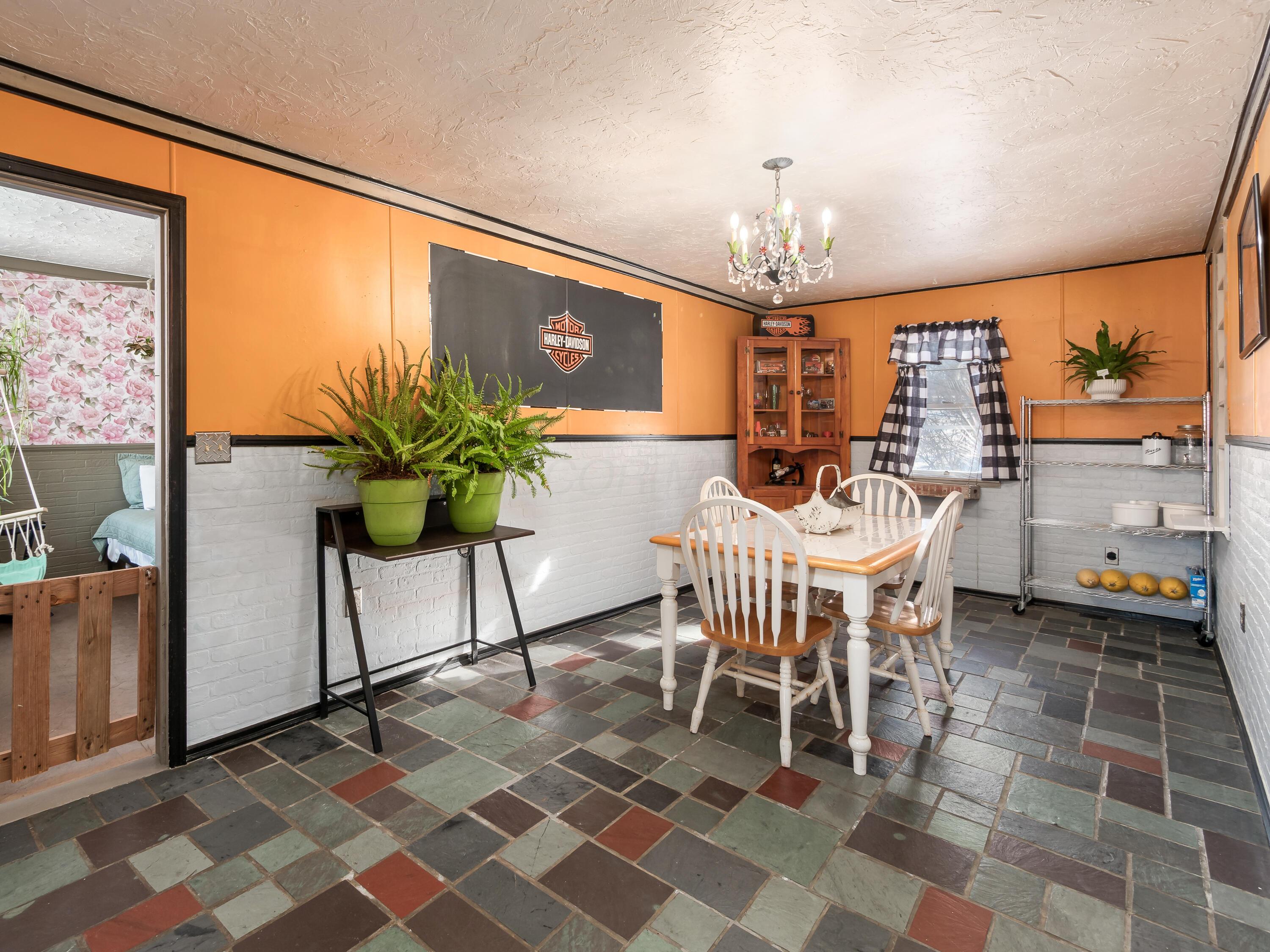 18300 Paige Road, Mount Vernon, Ohio image 14