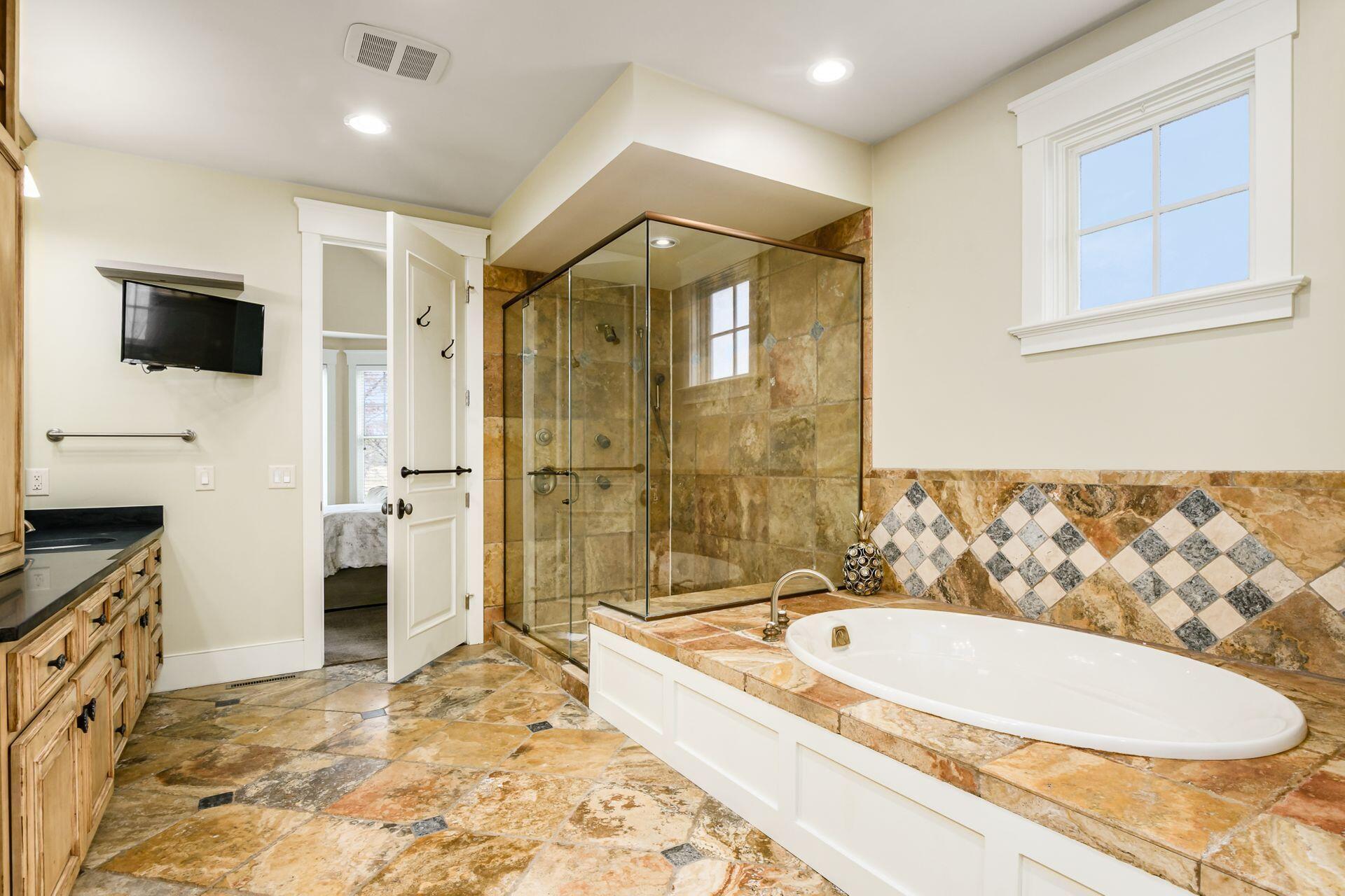 7763 Seay Court, Dublin, Ohio image 22