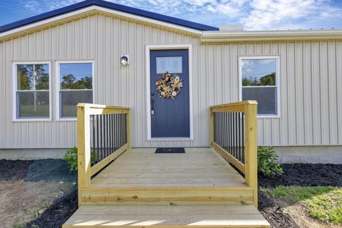 Homes For Sale - 5475 Rush Creek Road<br/> Perry County, Somerset, OH 43783