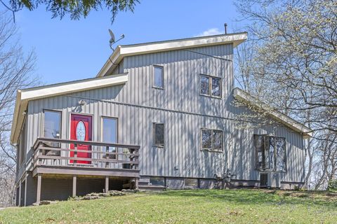 Photo of 3930 Marion Johnson Road, Albany, OH 45710 (MLS # 226012163)