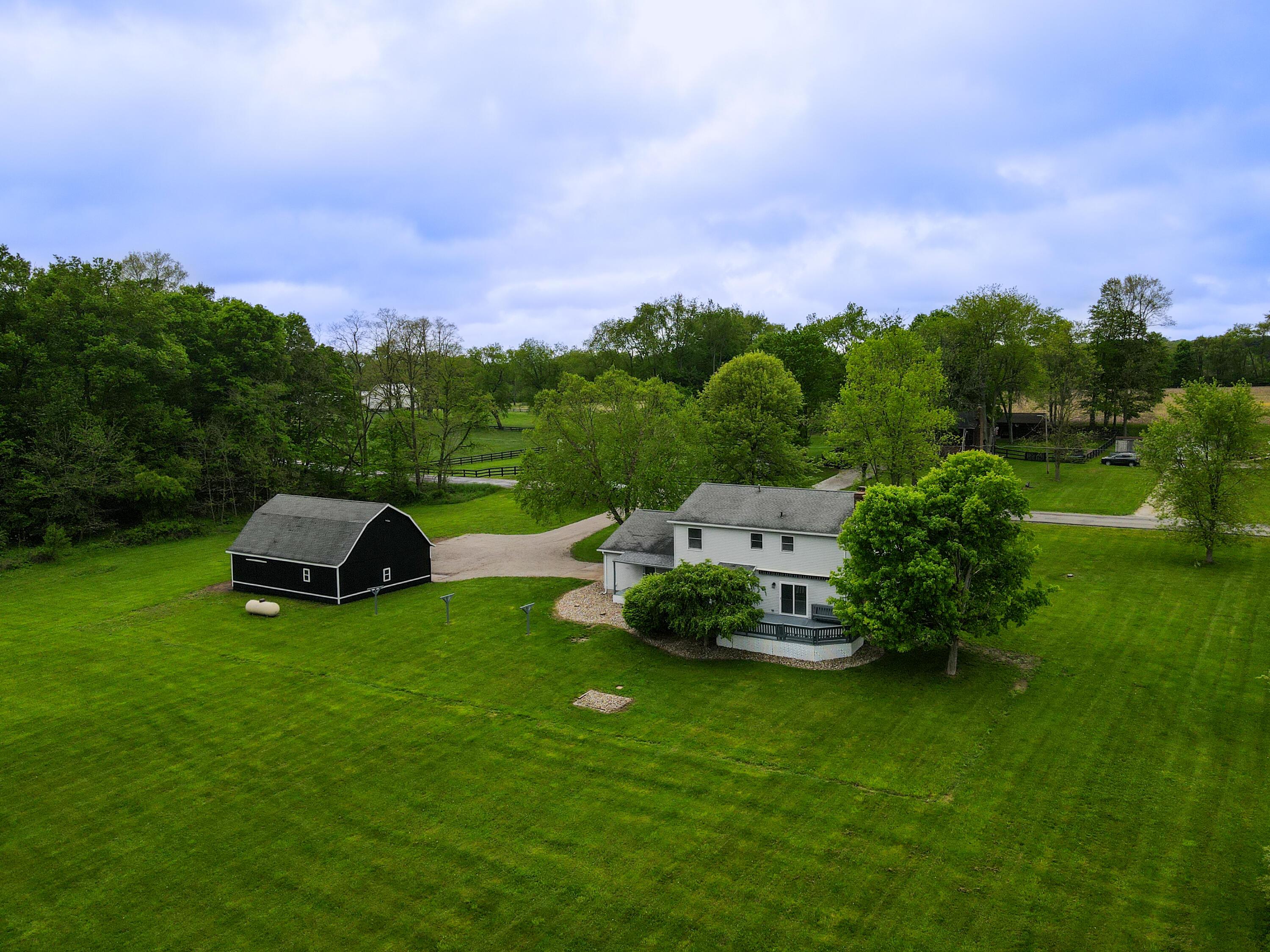 2553 Eckert Road, Lexington, Ohio image 1