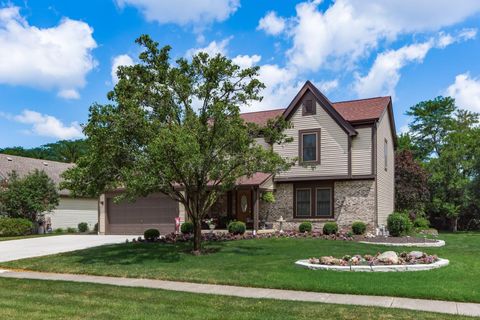 Photo of 2920 Wynridge Drive, Grove City, OH 43123 (MLS # 226024604)