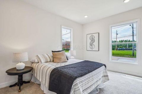 Tiny photo for 3216 E 5th Avenue, Columbus, OH 43219 (MLS # 225039593)