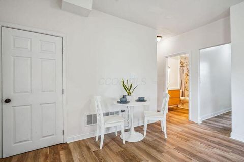 Tiny photo for 3216 E 5th Avenue, Columbus, OH 43219 (MLS # 225039593)