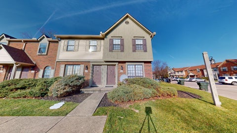 Photo of 5267-5277 Brandy Oaks Lane, Columbus, OH 43220 (MLS # 226034140)