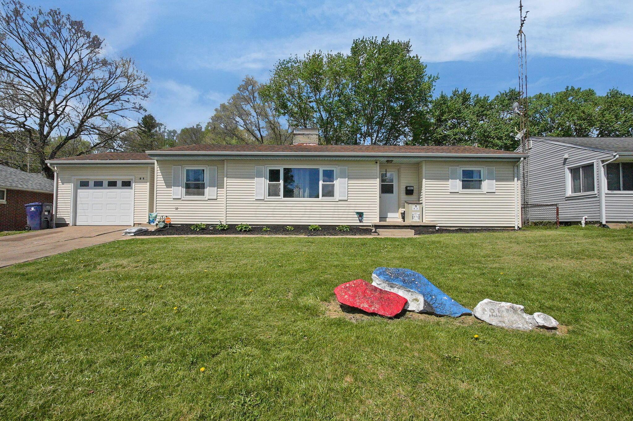 1015 Mclain Boulevard