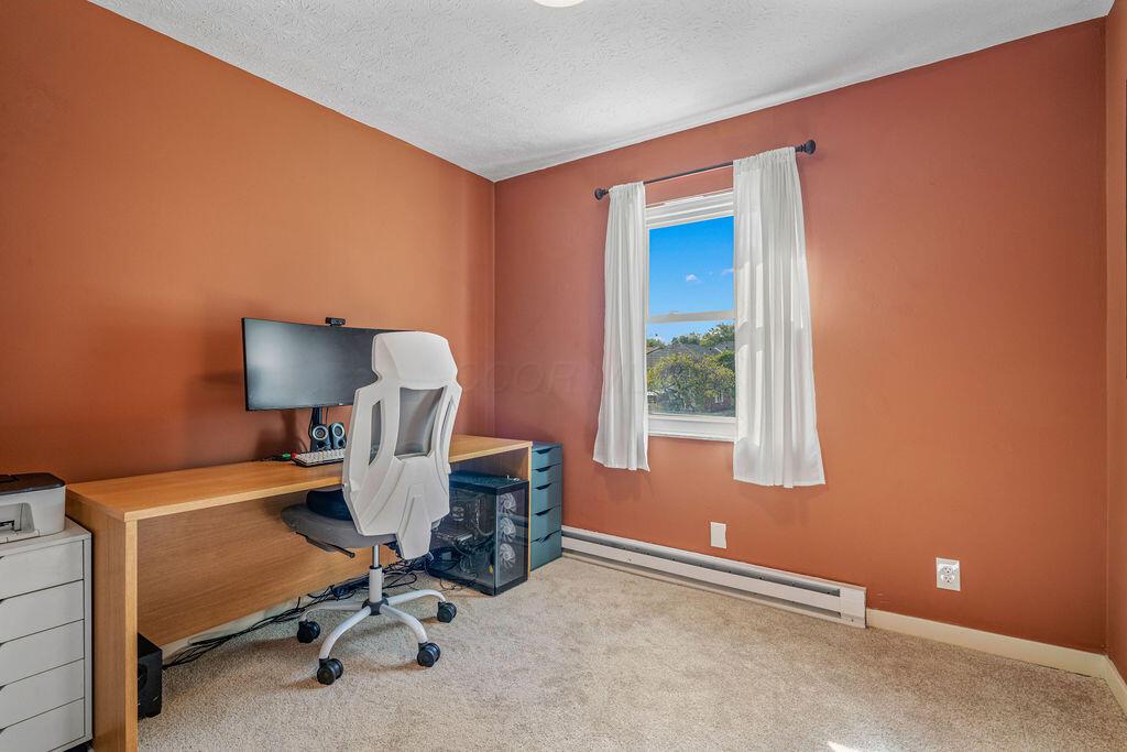 Marysville, Ohio 43040, United States, 3 Bedrooms Bedrooms, ,2 BathroomsBathrooms,Residential,Contingent,215937